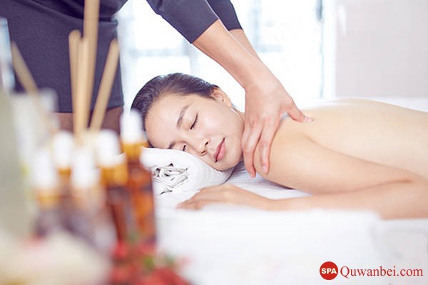 天津华夏良子足道 spa 艾灸，真有那么好？